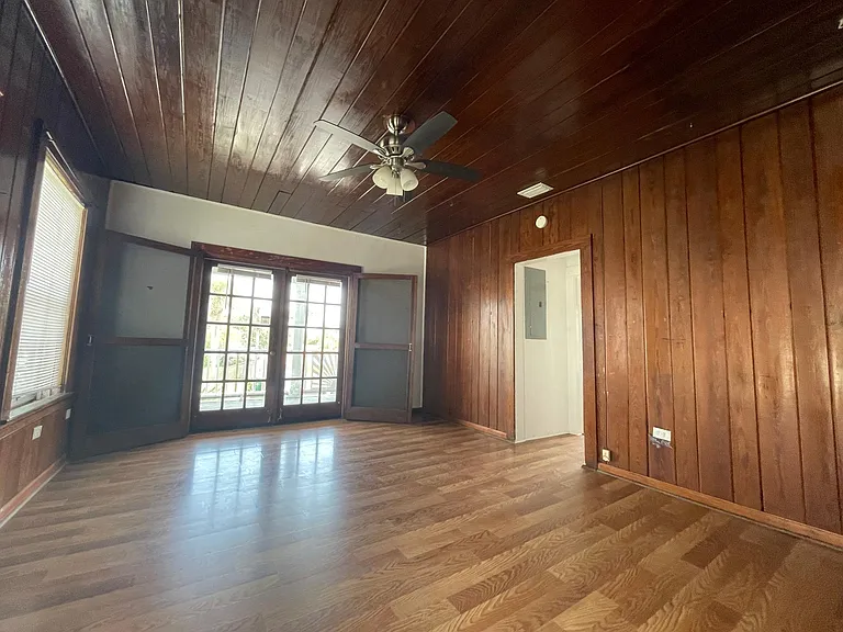 216 Seagate Ave #B — Photo 7
