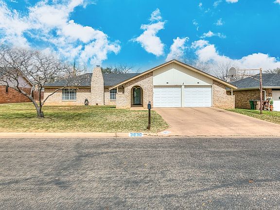 3rd image of 3830 Driftwood Dr