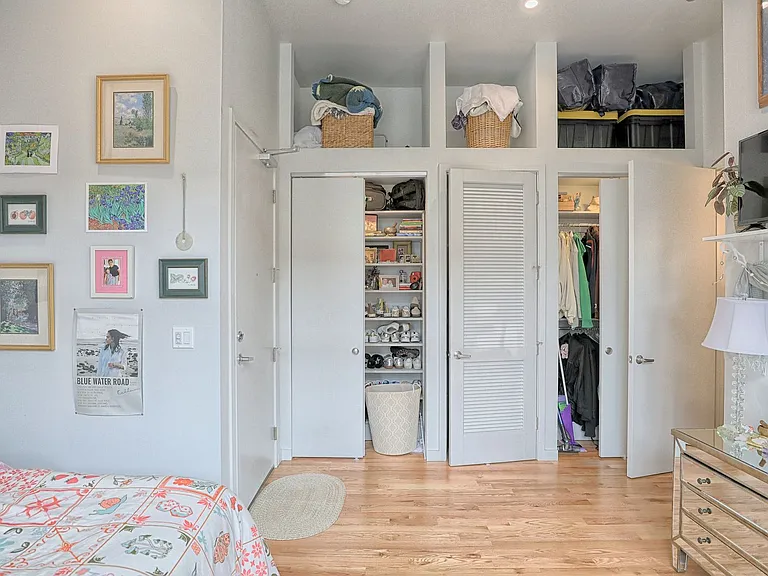 Wicker Park Place- 1504 W. Haddon Ave — Photo 7