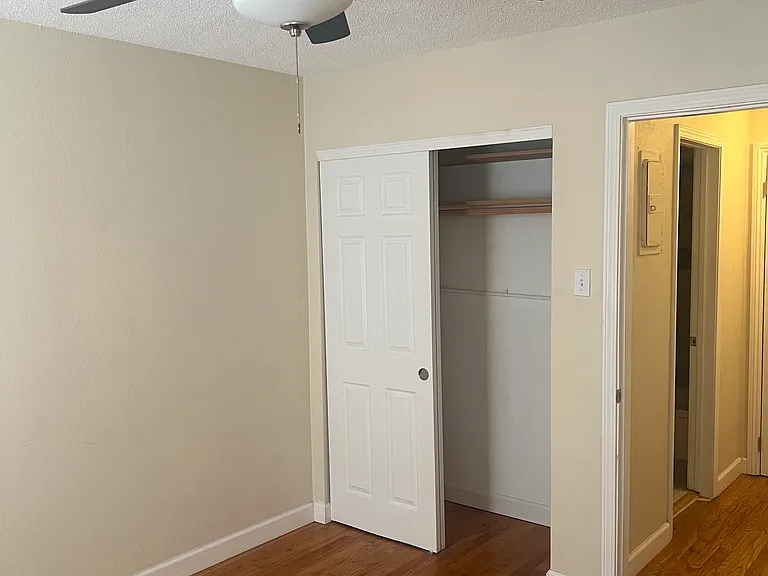 3199 Morganford Rd #10 — Photo 5