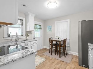 105 Seaboard St, Petersburg, VA 23803