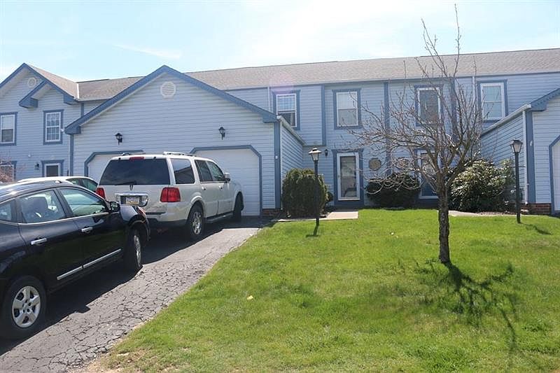 1st image of 776 Sunset Cir