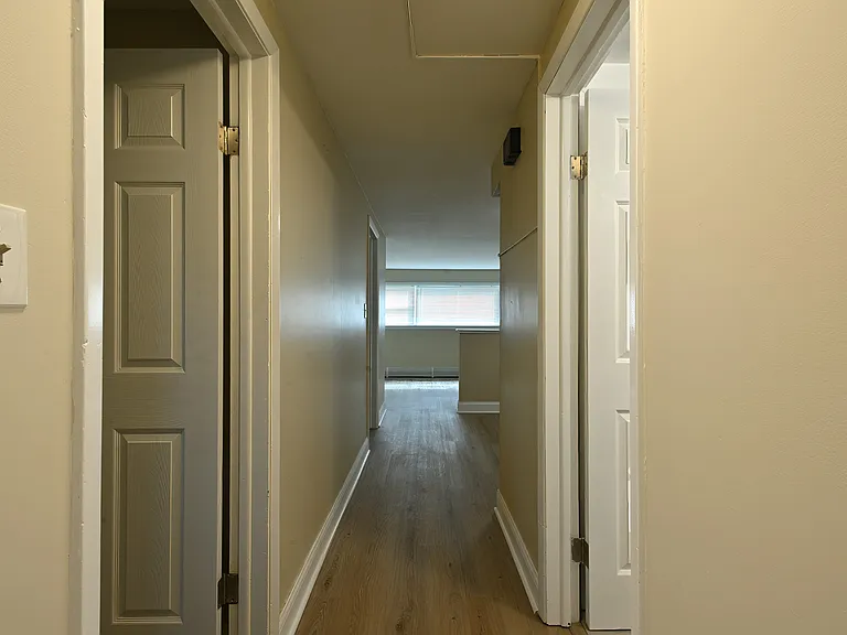 1018 S 11th Ave #G — Photo 5