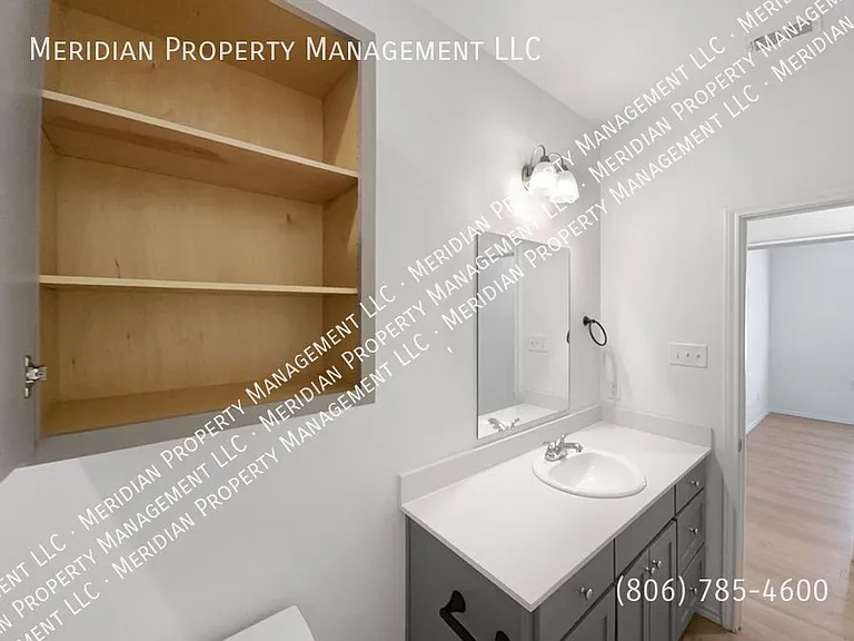 5506 Itasca St #B — Photo 26