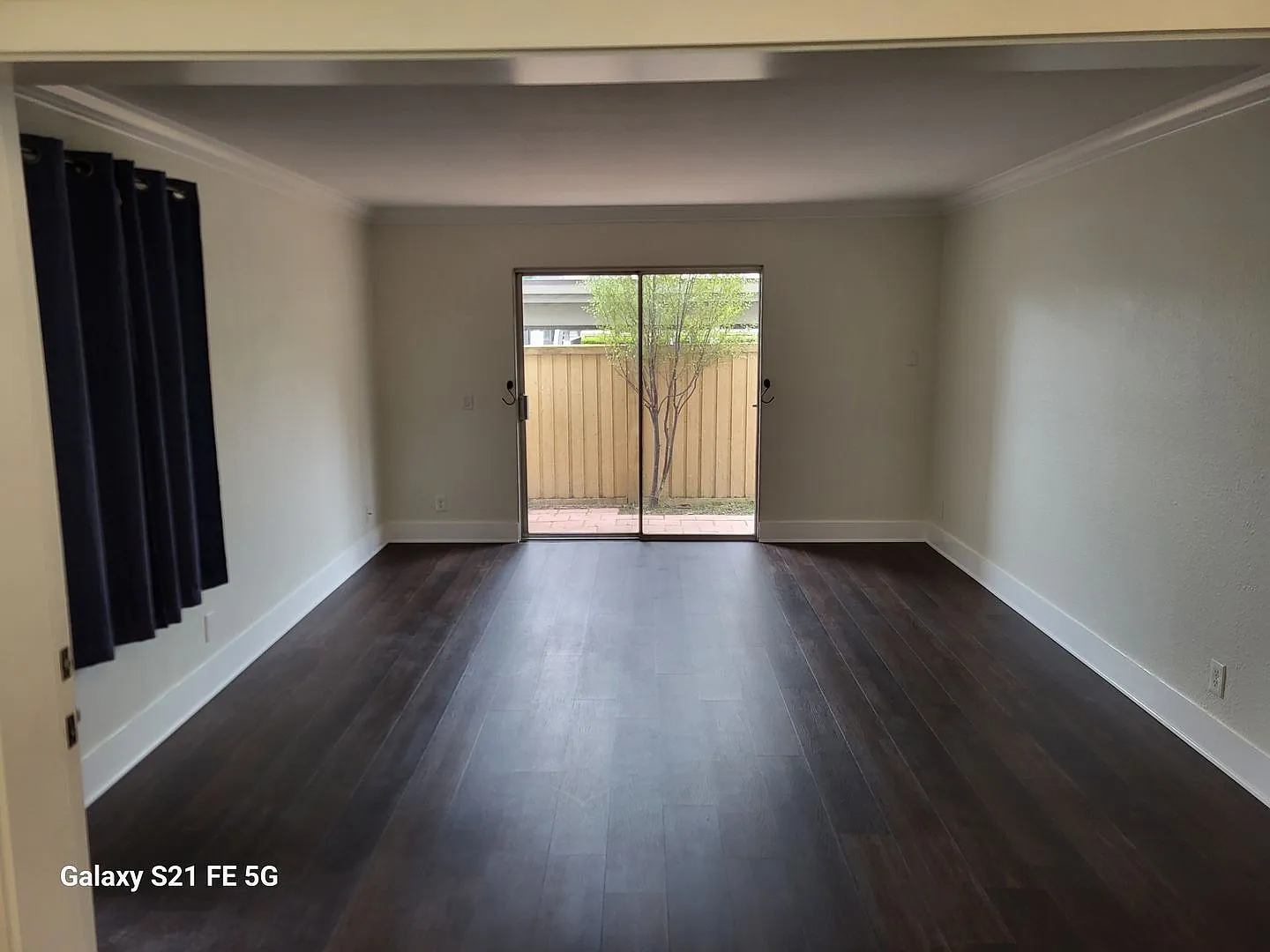 Beautiful Condo: 3 bed 2 Bath, located in Irvine-Woodbridge community, with a park, playground an... — Photo 3