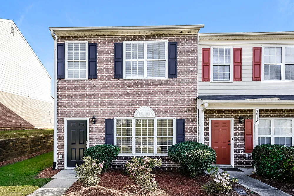 3 bed, 2.5 bath, 1436 sqft, $2,450 — Photo 1