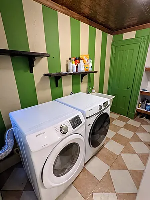 Rented by Owner | media 8