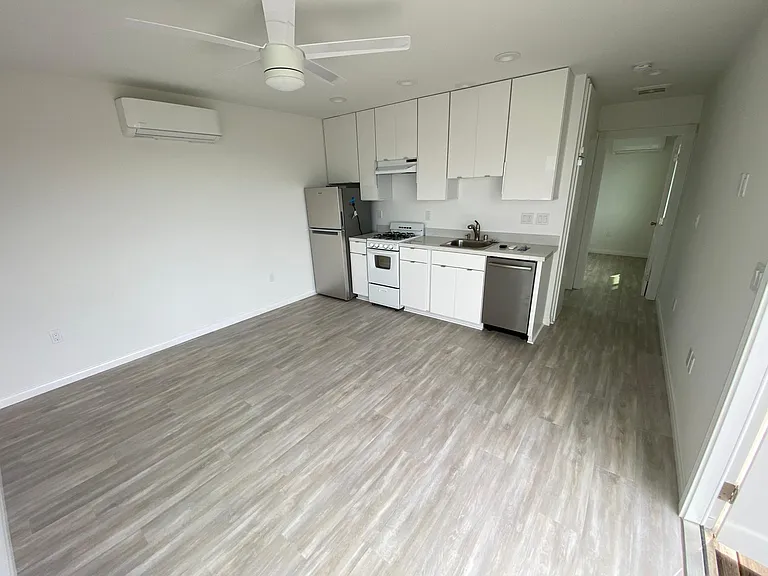 3638 Ethan Allen Ave — Photo 6