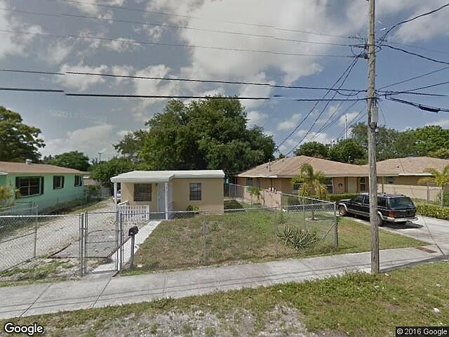 2nd image of 1931 NW 152nd St