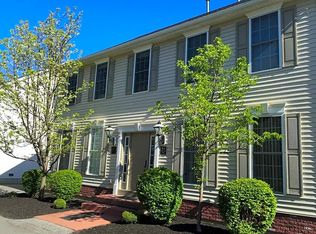 11 Sean Riley Ct #2, Getzville, NY 14068