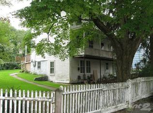 32 Pennsylvania Ave, West Warwick, RI 02893