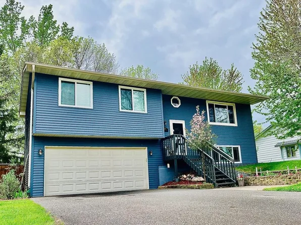 1850 Houle Cir, Centerville, MN 55038