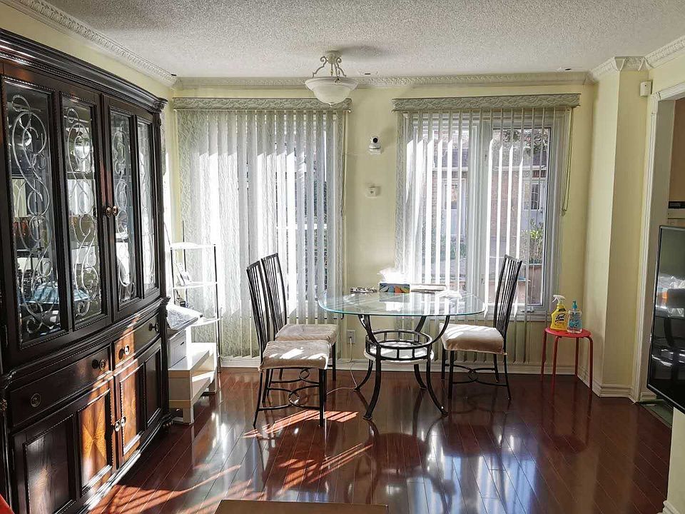2nd image of 151 Townsgate Dr #54