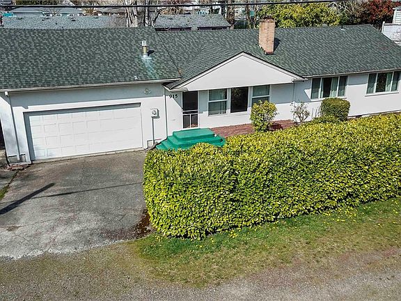2nd image of 915 119th St S