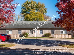 805 Greenbrier Rd UNIT D, Dekalb, IL 60115