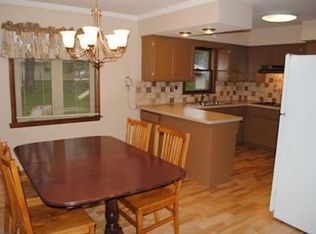 3235 S 83rd St, Milwaukee, WI 53219