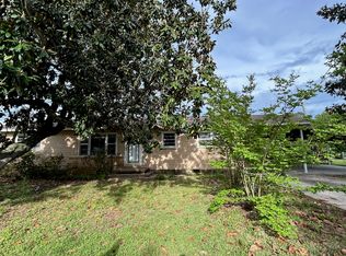102 Shelton St, Columbus, MS 39702