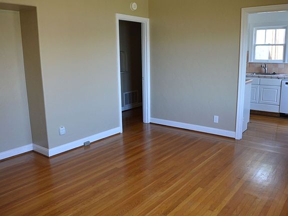 2nd image of 197 San Carlos Ave #A