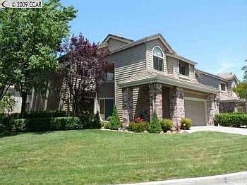 1st image of 107 Kingswood Cir