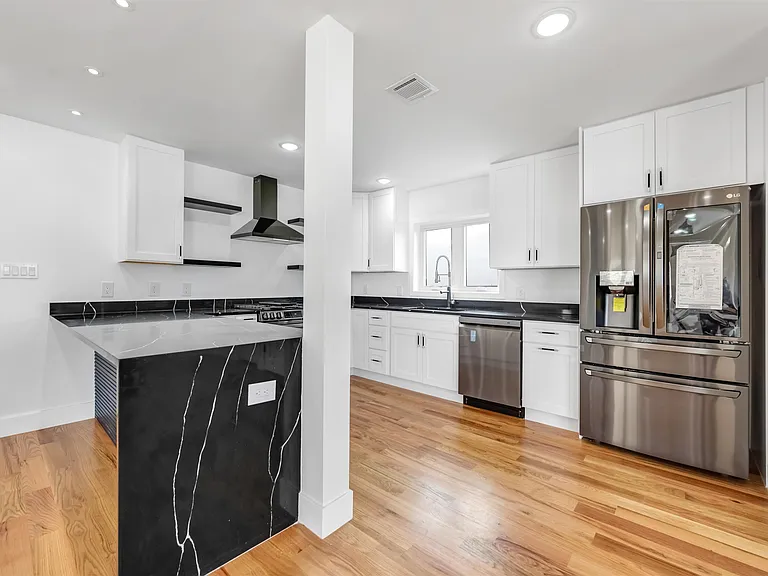270 Lafayette Ave #2 — Photo 19