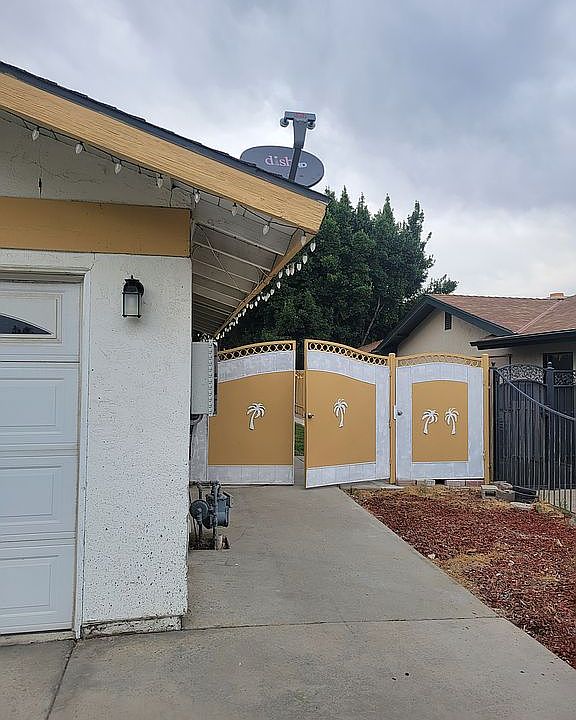 2nd image of 4608 Santanna Ave