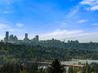13445 SE 43rd St, Bellevue, WA