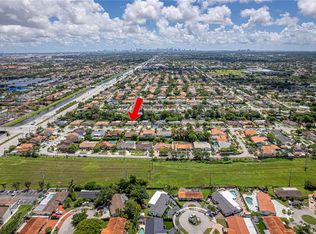 925 SW 94th Ave, Miami, FL 33174