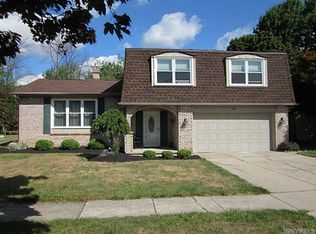 68 Rowley Holw, Buffalo, NY 14227