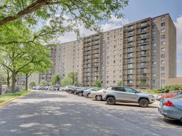 (undisclosed Address), Willowbrook, IL 60527