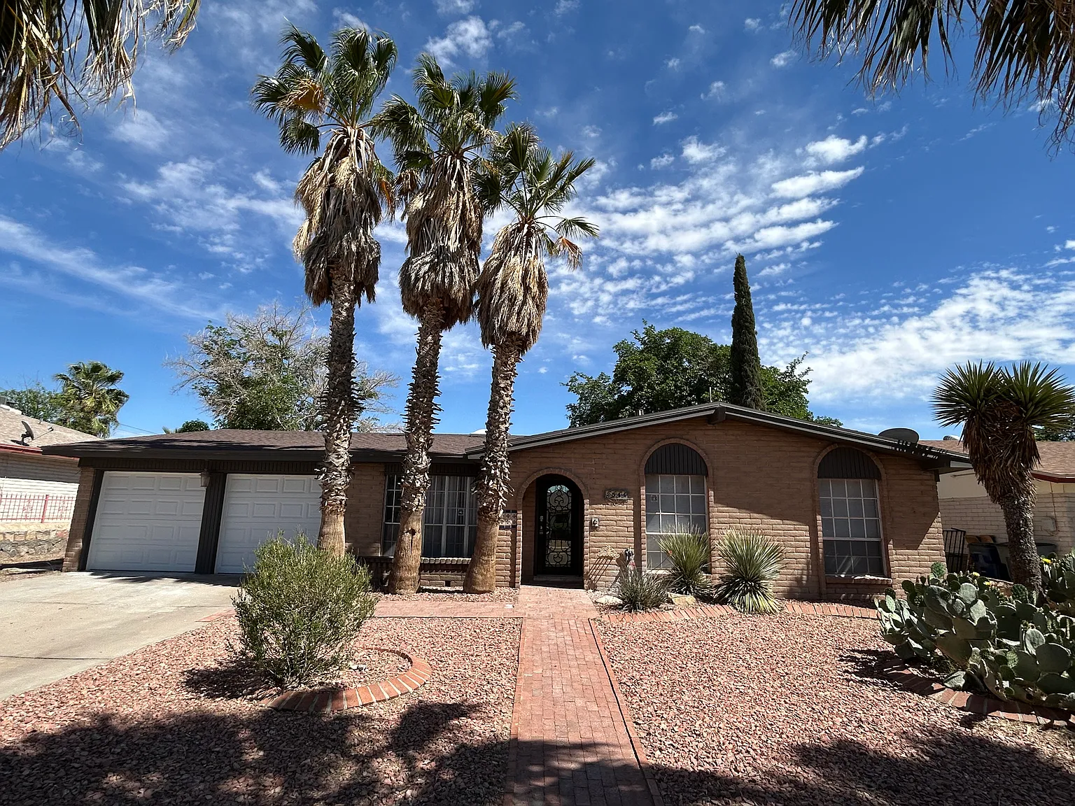 4 bed, 1850 sqft, $1,995 — Photo 2