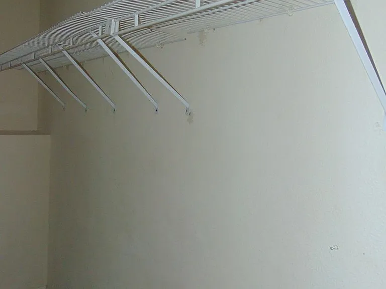 1709 N Lakewood Dr — Photo 21