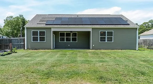 14 Frazer Ln — Photo 3