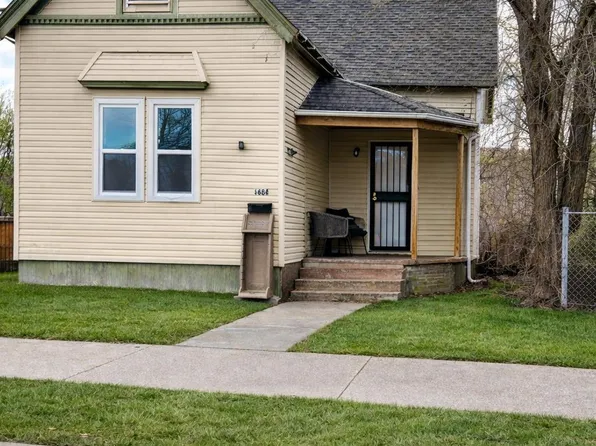 3684 Hunt St, Detroit, MI 48207