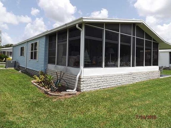 2nd image of 517 Amberjack Dr
