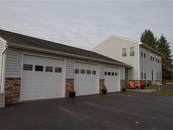 3rd image of 1550 County Road 43