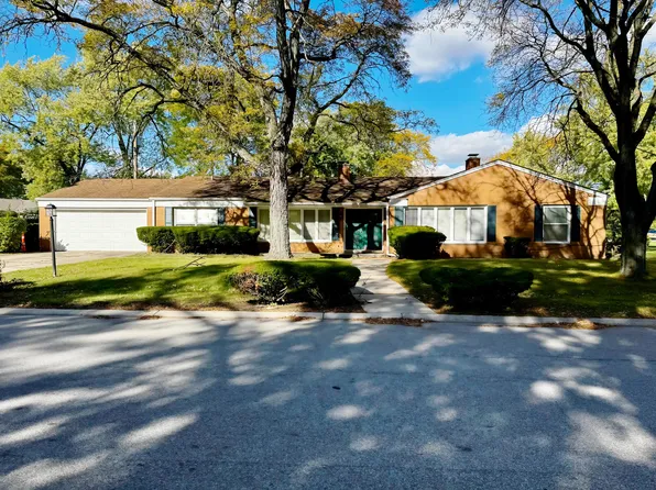 2306 W 65th Ave, Merrillville, IN 46410