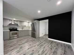 7 Robert Green Cres #Basement, Vaughan, ON L6A 0V6