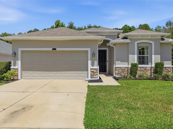 3722 Ashton Oaks Blvd, Zephyrhills, FL 33543