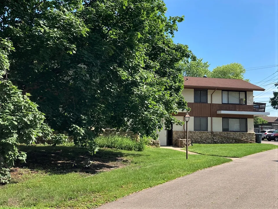 Driveway Approach
