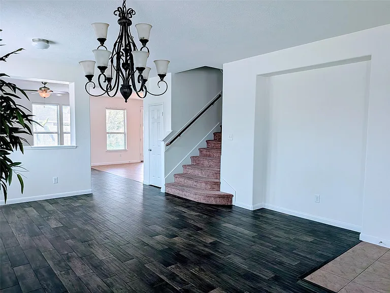 1615 Bel Riposo Ln — Photo 7