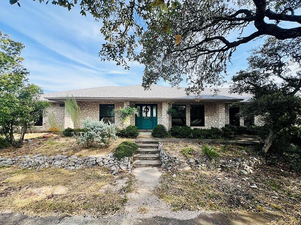 1st image of 120 Crockett Dr