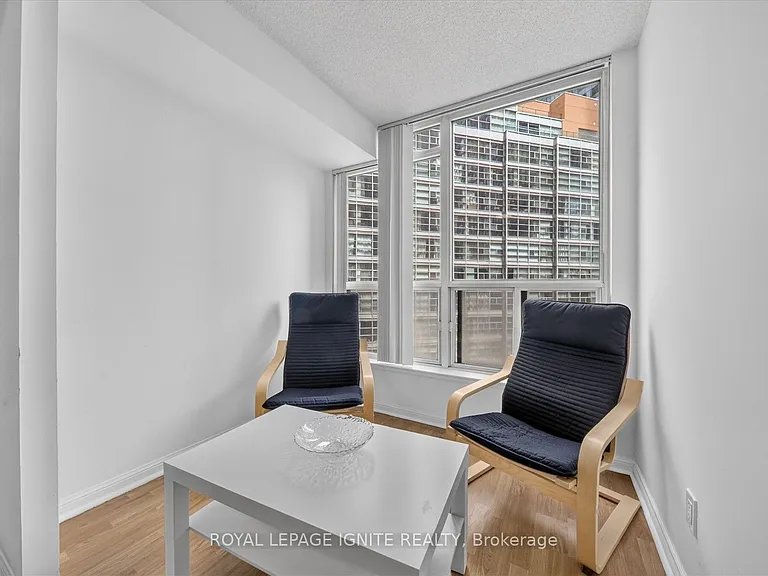 24 Wellesley St W #1206 — Photo 20