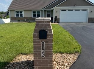 1100 Pine Meadow Drive, Salem, IN 47167