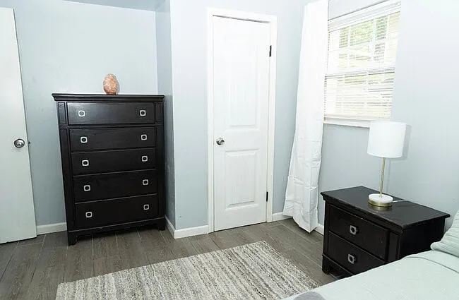 1441 Andrews St NW — Photo 7