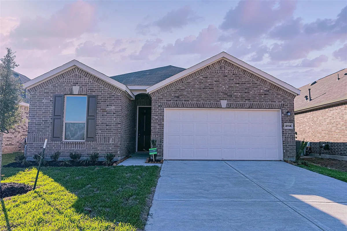 Building Photo - 2114 Damasi Ln