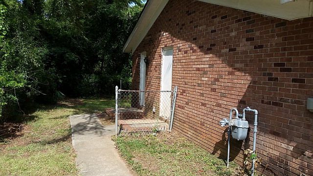 2nd image of 1243 4th Ave W