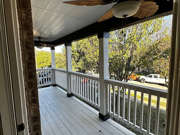 326 Fallen Leaf Ln — Photo 11