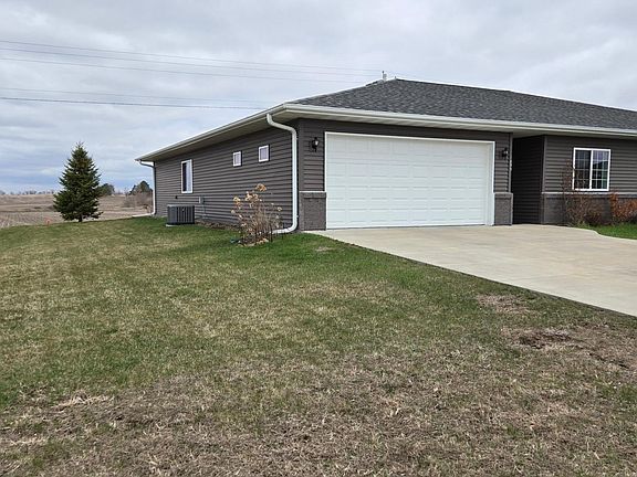 5th image of 1695 Leila Ln