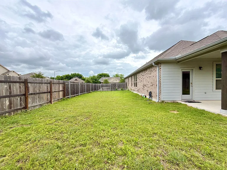 877 Centerra Hills Cir — Photo 8
