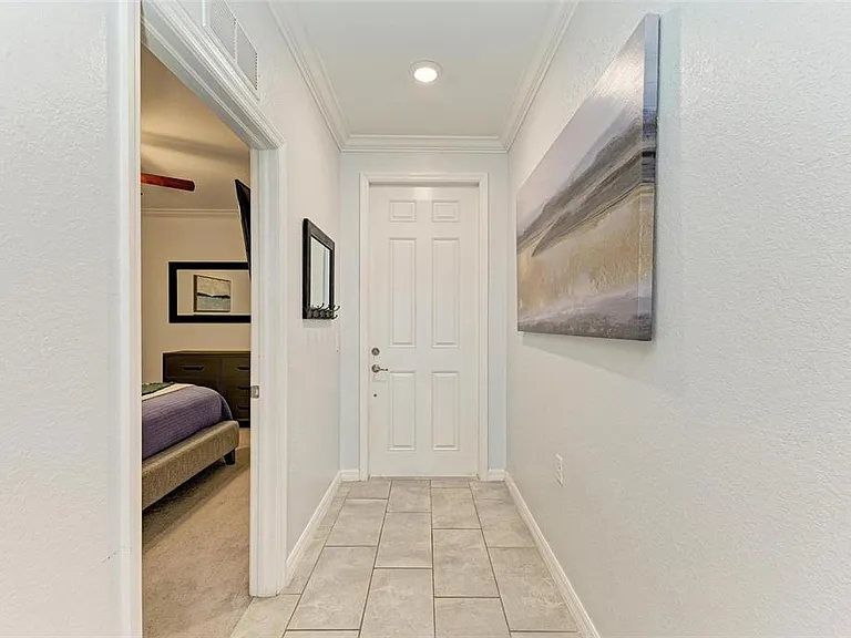 17902 Gawthrop Dr #307 — Photo 8